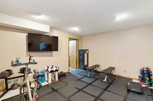 1389 Camelback Dr, Eagan, MN 55123 - Photo 16