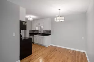 2700 W 44th St, Minneapolis, MN 55410 - Photo 6