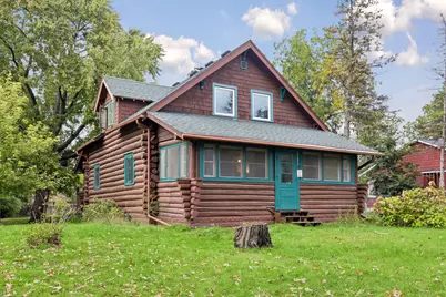 2233 15th Avenue E, North Saint Paul, MN 55109 - Photo 2