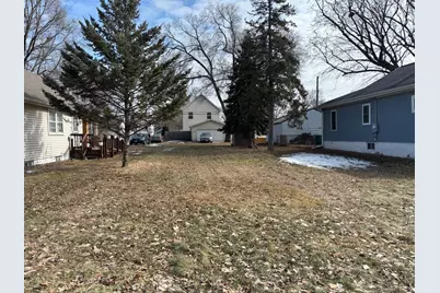 5418 Girard Avenue N, Brooklyn Center, MN 55430 - Photo 2