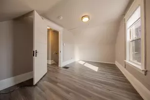 1002 Avon St N, Saint Paul, MN 55103 - Photo 20