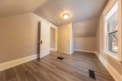 1002 Avon Street N, Saint Paul, MN 55103 - Photo 24