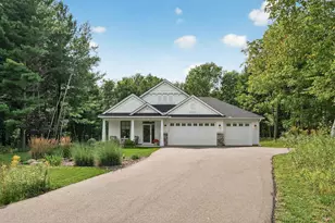 19320 Meadowridge Trail N, Marine on Saint Croix, MN 55047 - Photo 2