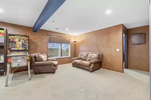 2061 Winterberry Ln, Shakopee, MN 55379 - Photo 42