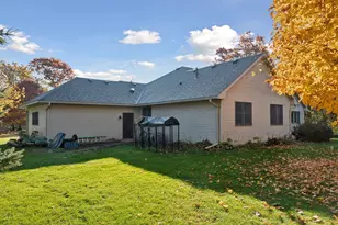 582 Country Oaks Ln, River Falls, WI 54022 - Photo 44