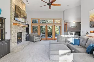 582 Country Oaks Ln, River Falls, WI 54022 - Photo 6