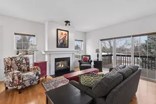 16235 Crystal Hills Dr, Lakeville, MN 55044 - Photo 8