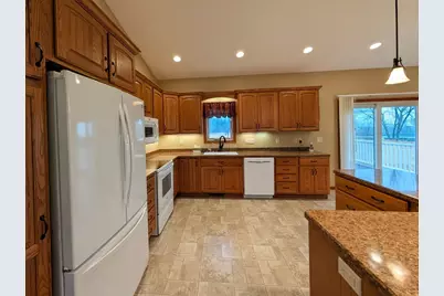 2033 Park Avenue, Montevideo, MN 56265 - Photo 16