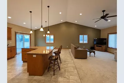 2033 Park Avenue, Montevideo, MN 56265 - Photo 10