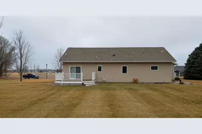 2033 Park Avenue, Montevideo, MN 56265 - Photo 76