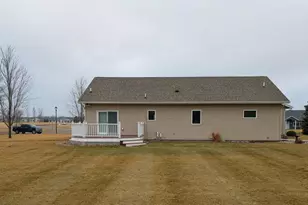 2033 Park Ave, Montevideo, MN 56265 - Photo 76