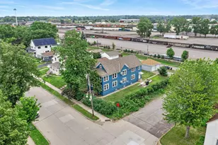 3003 California St NE, Minneapolis, MN 55418 - Photo 2