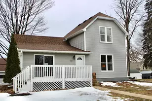 540 Brown St SW, Hutchinson, MN 55350 - Photo 1