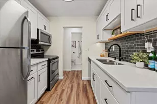 4530 Park Commons Dr, Saint Louis Park, MN 55416 - Photo 10