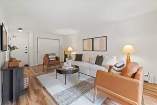 4530 Park Commons Dr, Saint Louis Park, MN 55416 - Photo 4