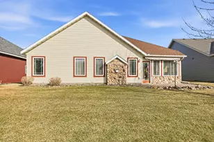 175 Cheval Dr, Sartell, MN 56377 - Photo 2