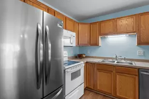 2231 Penn Pl N, North Saint Paul, MN 55109 - Photo 16