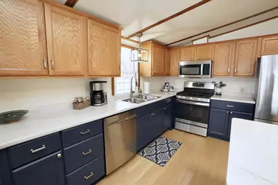 4916 189th Avenue NW, New London, MN 56273 - Photo 12