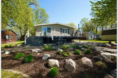 4916 189th Avenue NW, New London, MN 56273 - Photo 6