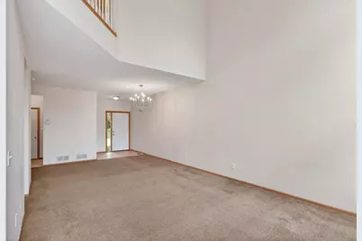 17582 Hackberry Court, Eden Prairie, MN 55347 - Photo 14