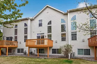 17582 Hackberry Ct, Eden Prairie, MN 55347 - Photo 30