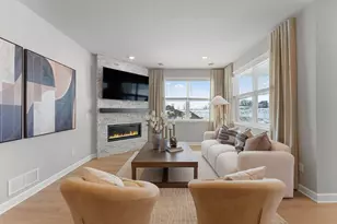 5194 Long Pointe Bay, Woodbury, MN 55129 - Photo 6