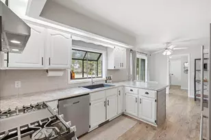 E4180 Woodfield Rd, Eau Claire, WI 54701 - Photo 10