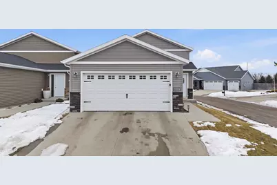 6112 14th Street S, Fargo, ND 58104 - Photo 1