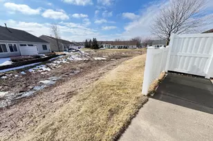 15714 Finesse Way, Apple Valley, MN 55124 - Photo 22