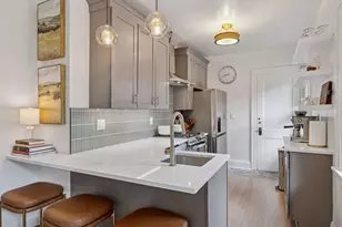 1455 Ashland Ave, Saint Paul, MN 55104 - Photo 16