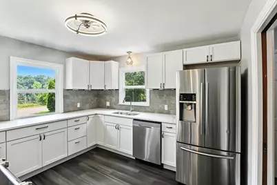 770 Viking Drive E, Maplewood, MN 55117 - Photo 8