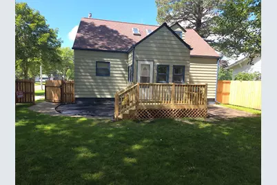 1300 7th Avenue, Worthington, MN 56187 - Photo 2