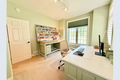 533 Hampton Drive W, Moorhead, MN 56560 - Photo 20