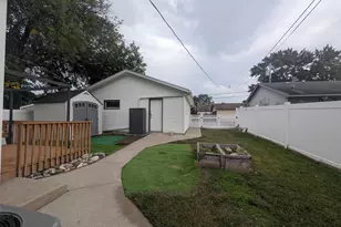 5027 6th St NE, Columbia Heights, MN 55421 - Photo 16