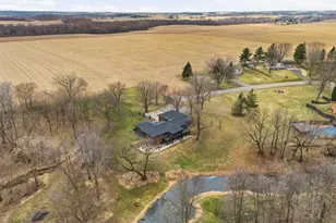 9425 Edgebrook Dr, Northfield, MN 55057 - Photo 2