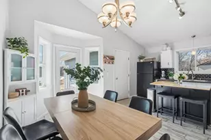 1066 Tiffany Pl, Eagan, MN 55123 - Photo 8