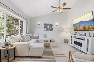 1066 Tiffany Pl, Eagan, MN 55123 - Photo 10