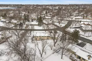 11019 Stanley Rd, Bloomington, MN 55437 - Photo 32