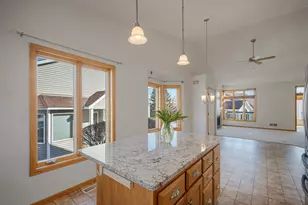 14313 Savanna Oaks Dr, Savage, MN 55378 - Photo 36
