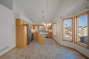 14313 Savanna Oaks Dr, Savage, MN 55378 - Photo 32