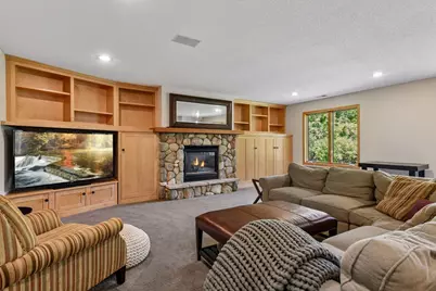 4153 Hallgren Lane, Chanhassen, MN 55331 - Photo 6