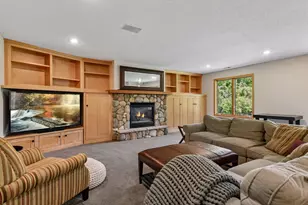 4153 Hallgren Ln, Chanhassen, MN 55331 - Photo 6