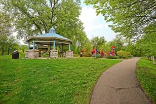 2647 Plymouth Rd, Minnetonka, MN 55305 - Photo 38