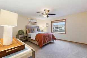 2090 Parkway Ave, Shakopee, MN 55379 - Photo 12