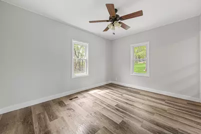 307 Meadow Woods Drive, Mankato, MN 56001 - Photo 12