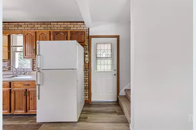 307 Meadow Woods Drive, Mankato, MN 56001 - Photo 16