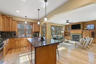 16958 Dynamic Dr, Lakeville, MN 55044 - Photo 16