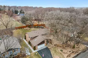 13400 Penn Ave S, Burnsville, MN 55337 - Photo 4