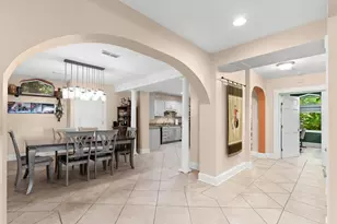 307 Ridgewood Ave, Minneapolis, MN 55403 - Photo 16