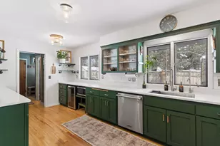 8236 Westwood Hills Curve, Saint Louis Park, MN 55426 - Photo 14